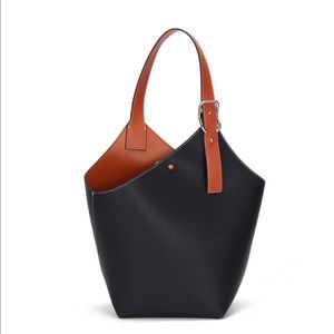MDBM Cholet Bucket Bag